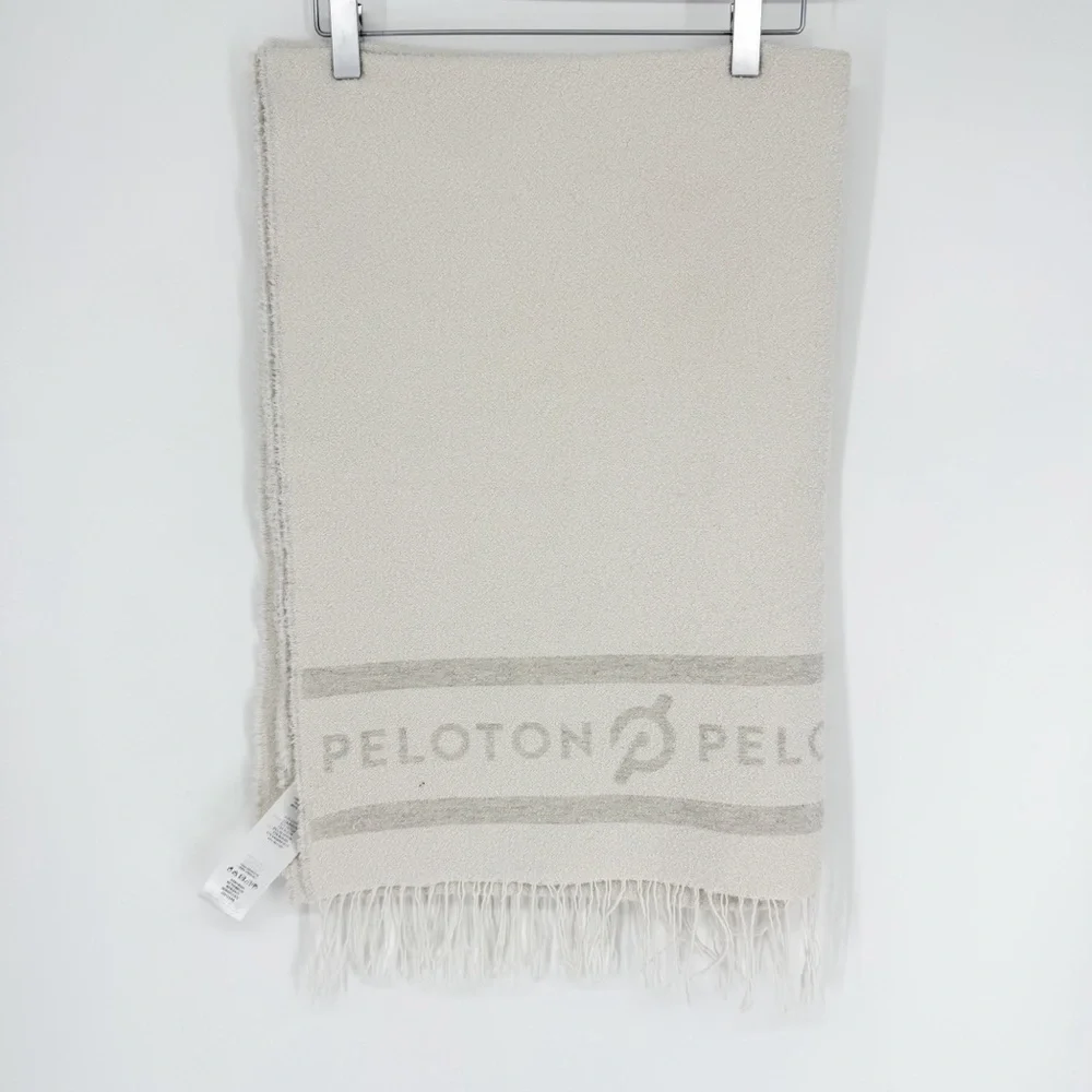 Peloton‎ Luxe Throw Blanket